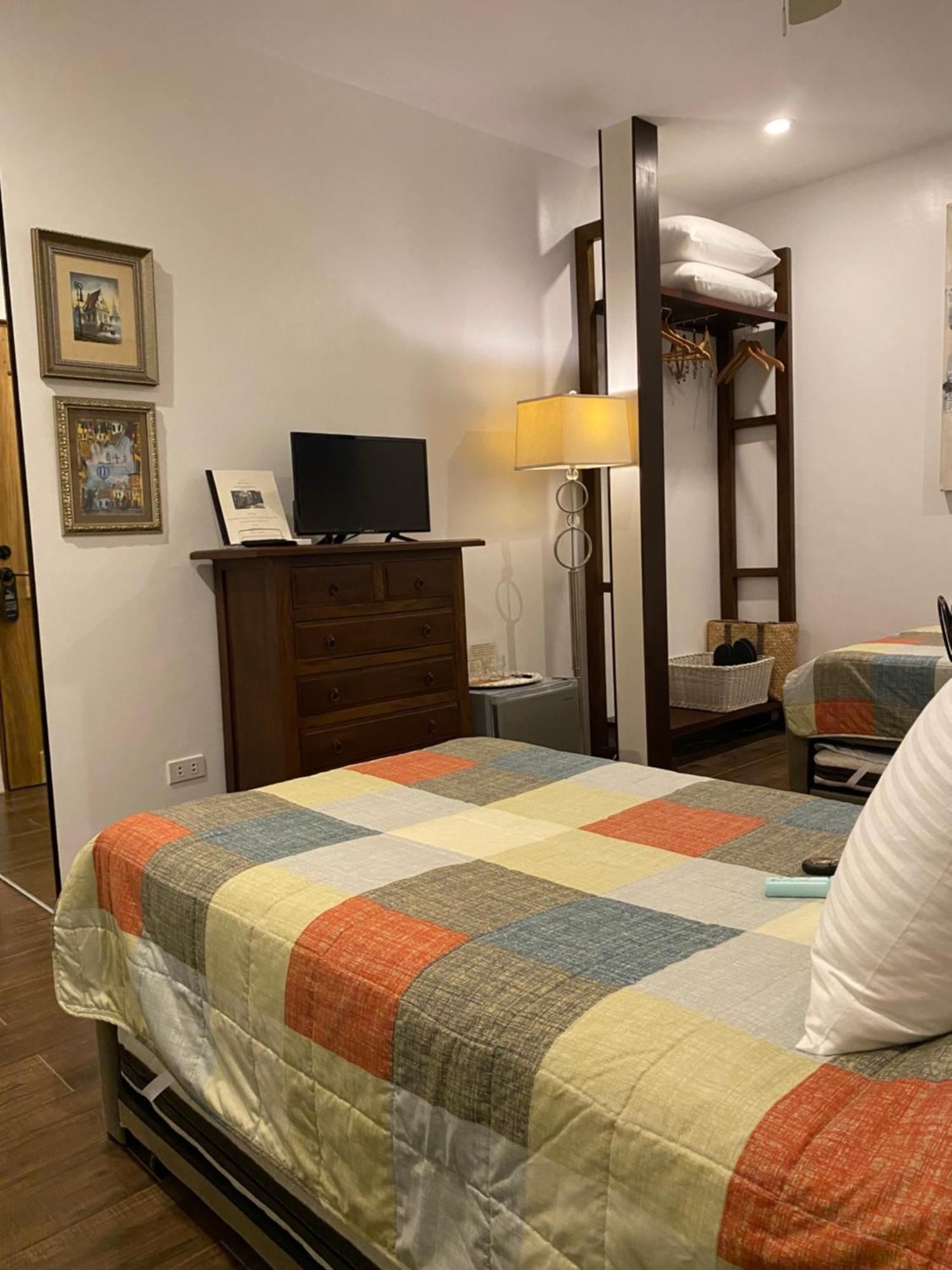 Balai Benedicere Bed & Breakfast Bacnotan Экстерьер фото